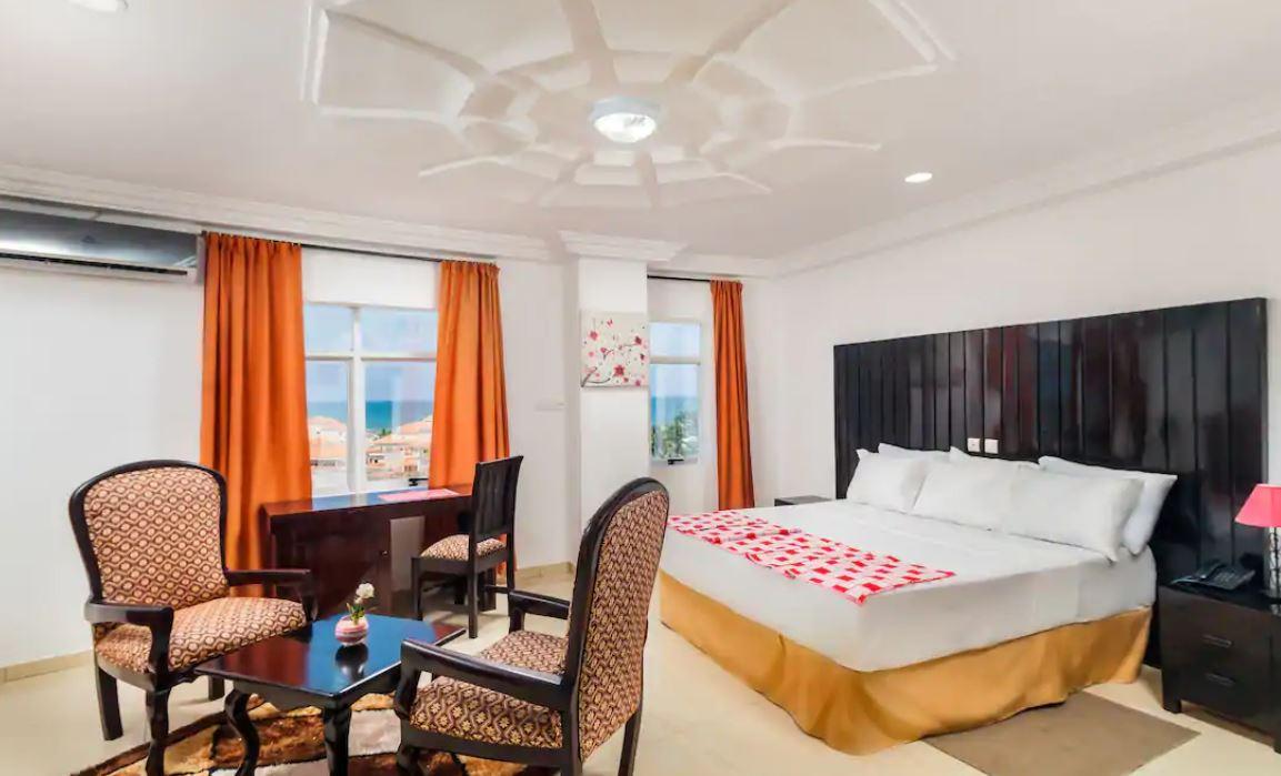 Hotel Bkbg ロメ エクステリア 写真